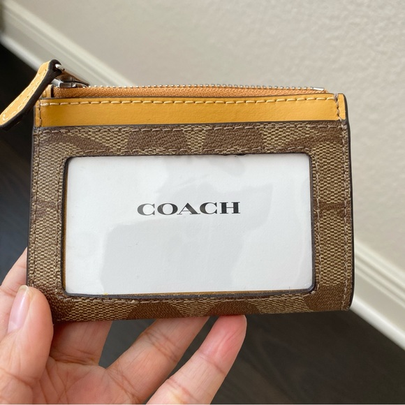 NWT 88208 Coach Mini Skinny ID Case - Picture 3 of 4